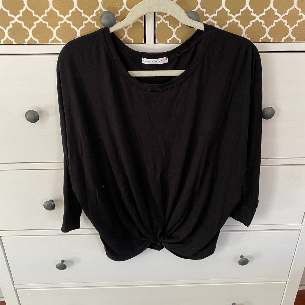 Wasabi + Mint Knot Front Tee Black - NWOT
